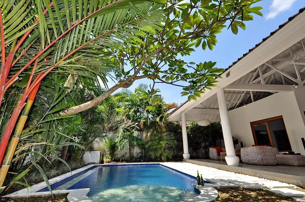 Villa Camelia Seminyak  Seminyak (Bali)