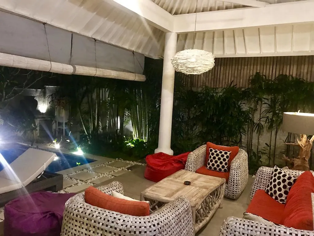 Villa Camelia Seminyak