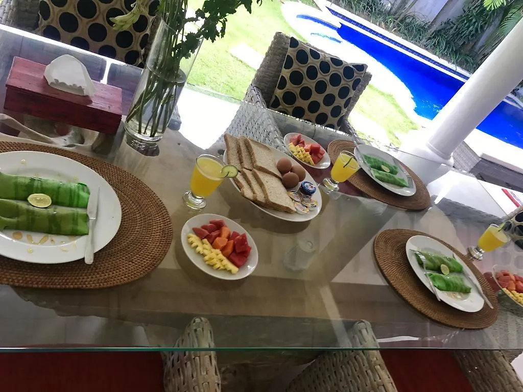 Villa Camelia Seminyak   Seminyak (Bali)