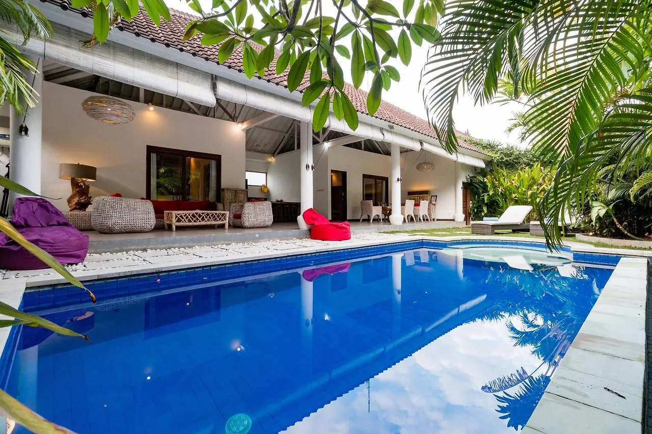 Villa Camelia Seminyak   Seminyak (Bali)