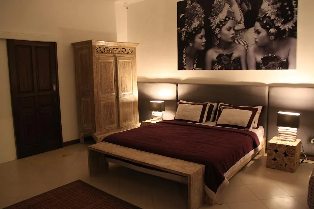 Villa Camelia Seminyak